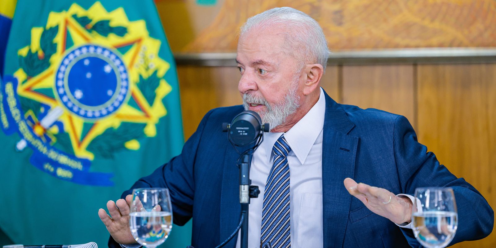 Lula defende que só Biden pode avaliar se está apto a ser candidato