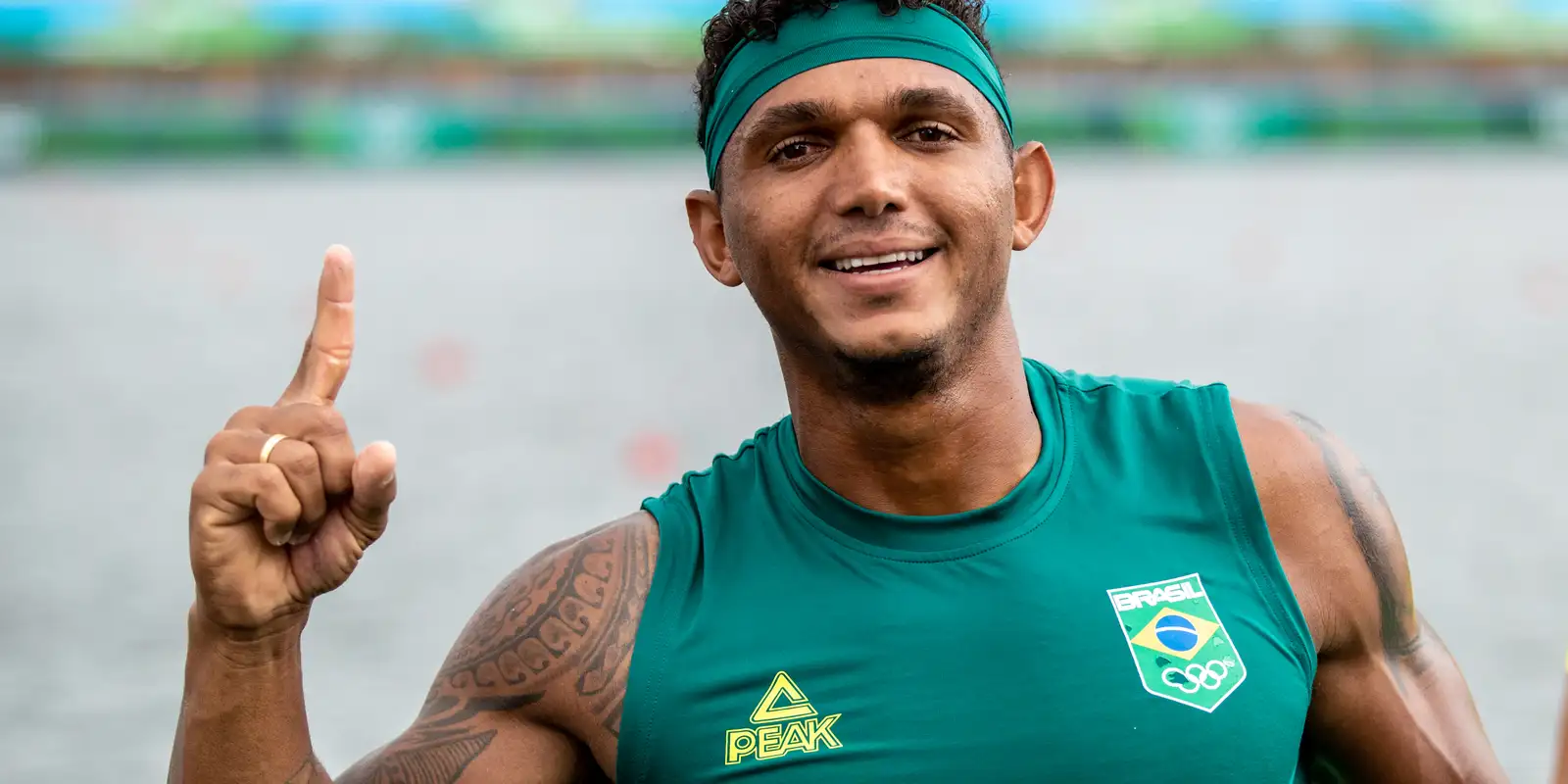 Isaquias Queiroz vê briga apertada por recorde individual de medalhas