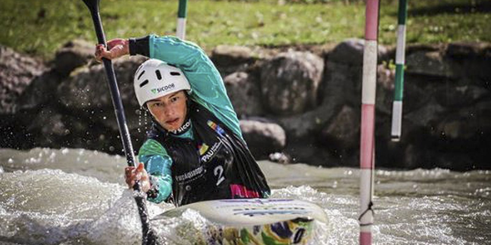 Ana Sátila perde vaga para a final e acaba em oitavo no caiaque cross