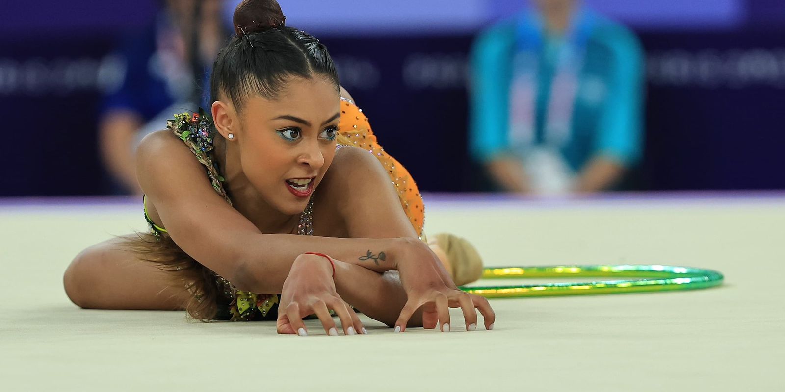 Babi Domingos fica em 10º na final individual da ginástica artística